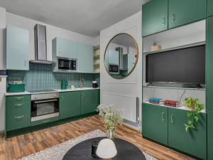 Apartment Kensington 1 bedroom apt by Interhome