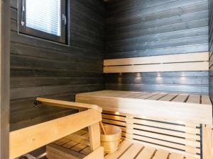 Holiday Home Golfarinkunnas 7b by Interhome