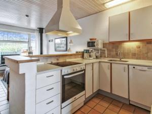 Apartment Rufina - 3-5km from the sea by Interhome