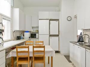 Holiday Home Kaislajärven huvila by Interhome