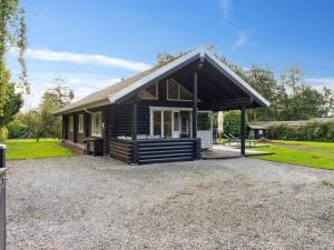 Holiday Home Hjorthung - 2km from the sea by Interhome