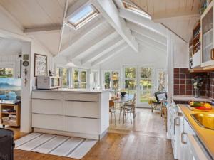 Holiday Home Borghild - 1km from the sea by Interhome