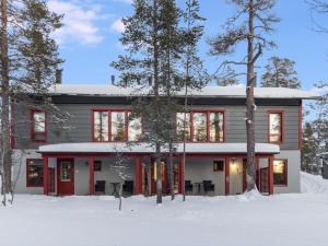 Holiday Home Tuiskukuru a by Interhome