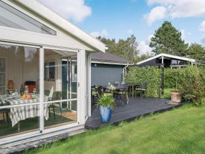 Holiday Home Leani - 200m from the sea by Interhome