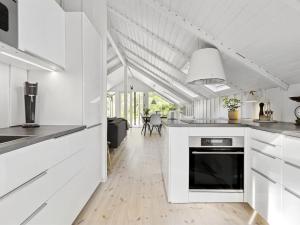 Holiday Home Andy - 150m from the sea by Interhome