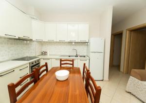 Albanian Roots Residence -2BR, Family Friendly