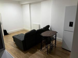London New Cross - Nicely made up 1 bedroom apartment sleeps up to 4
