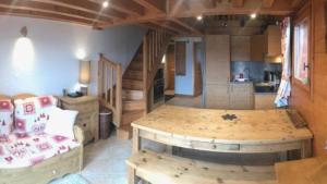 Duplex style Chalet pieds des pistes Domaine Les Saisies - 8 à 10pers