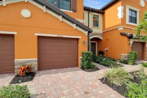 Bella Vita: Lakefront 3 BR Home