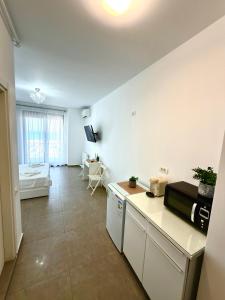 Summerland Seaview Studios