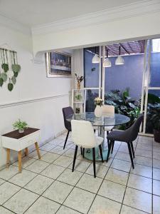 Casa Residencial la Barranca