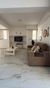 Casa ampla e completa a poucos passos da praia!