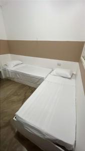 Casa ampla e completa a poucos passos da praia!