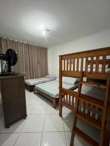 Hospedagem para até seis pessoas, vista para o mar