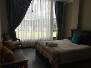 Castellana Loja House, Casa Altos del Valle