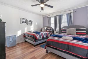 Mara Retreat-UNIT B- Fire Pit-Patio-Games-Jacuzzi-Ping Pong Table