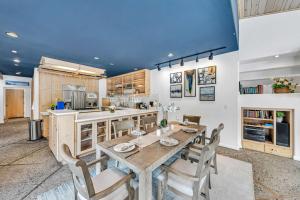 Northstar Fairway Hot Tub Retreat