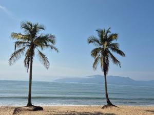 Apartamento Novo Martim de Sá - Beira Mar - Piscina - Ar Condicionado