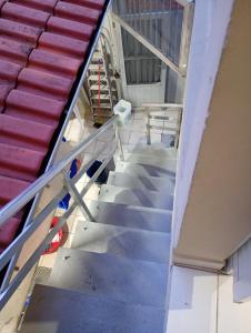 Kitão completo com churrasqueira Forno e Fogão a Lenha