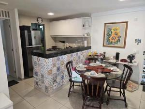 APT frente piscina 3mit da praia