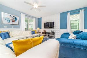 9BR Luxury Villa Private Pool Near Disney