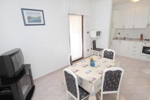 Apartments by the sea Duga Luka - Prtlog, Labin - 5528