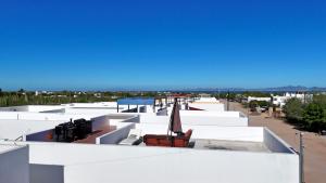 Desert Luxury Villa Pool Rooftop Near Airport