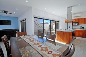 Desert Luxury Villa Pool Rooftop Near Airport