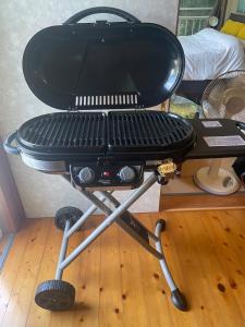 Atami Mountain Hideaway Private Cottage for family and group