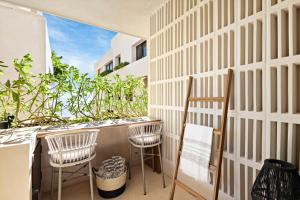 Beachfront 2BR Condo in Bahía Tankah, Tulum