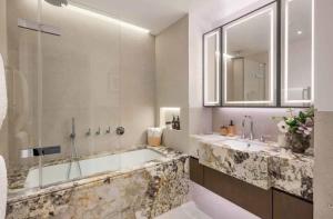 Apartment Charles Prestigious