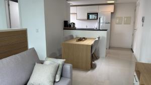 Studio ao lado shopping com Vista Guaíba