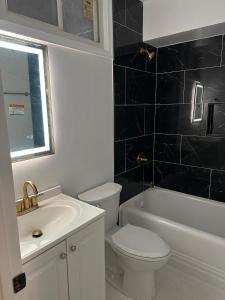 2BR Near Market Capitol Hill Station