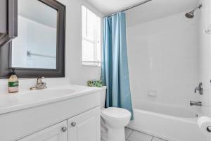 Quiet Beachfront Apartment next to Lido Beach