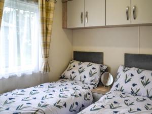 Lodge 9 Bridlington Holiday Park - Uk47516