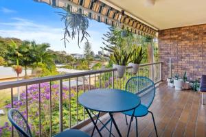 Burleigh beauty - walk to beach