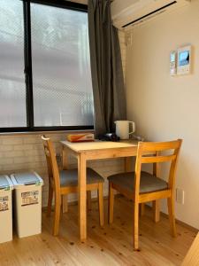15 min to Shinjuku, 4 min walk to nearest station, quiet brand-new residence