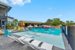 Waterview Oasis - Stay for 4