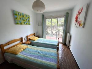 Appartement 4 pers. en front de mer avec parking - FR-1-837-74