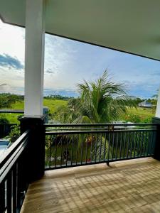 2 Bed Room Spacious Family House with Garden View