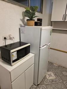 Departamento dos dormitorios en 3er piso por escaleras