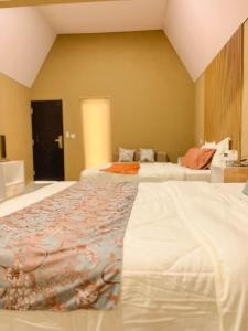 LAWANG TURGO Glamping