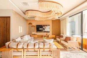 Exclusive ocean view apartment