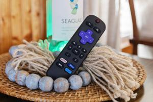 The Carolina Star - Whole Home 300 Feet from the Atlantic!