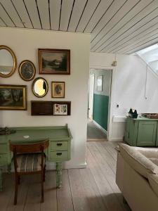 Large Holiday Home In Seaside Hotel Style