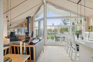 Beautiful Summer House From 2008 Outdoor Spa