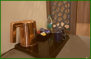 SEA VIEW from rooftop FAMILY HOTEL K-PALACE ! PURI - Near SEA BEACH - Jagannath Temple - Golden Beach- Swargadwar Beach - Bengali Market - RESAURANT - Wi-fi and parking- Fully Air Conditioning Balcony Rooms - BEST HOTEL IN PURI