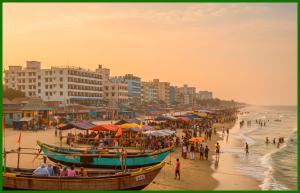 SEA VIEW from rooftop FAMILY HOTEL K-PALACE ! PURI - Near SEA BEACH - Jagannath Temple - Golden Beach- Swargadwar Beach - Bengali Market - RESAURANT - Wi-fi and parking- Fully Air Conditioning Balcony Rooms - BEST HOTEL IN PURI