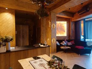 Sobiczkowy Dwór Apartament -Kasprowy Wierch Premium DeLuxe & SPA