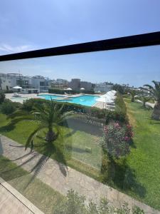 Beach House in Mejía with Private Beach and Pool